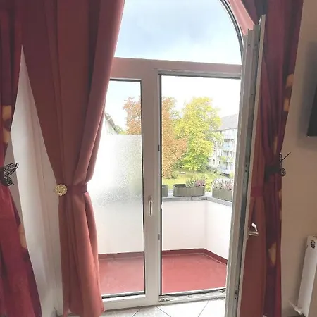 Attraktive 3 In Toplage,naehe Messe Hanower